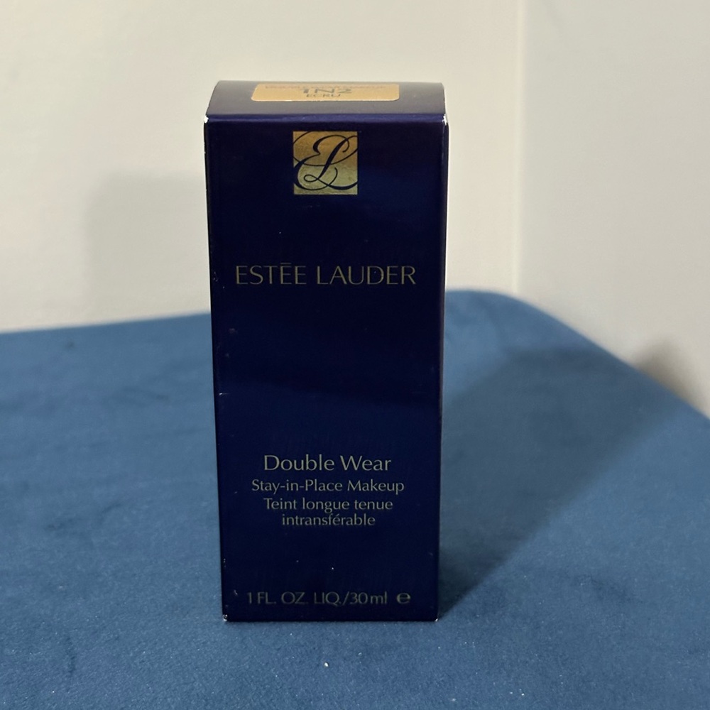 Estée Lauder Double Wear Foundation 1N2 Ecru- Brand New